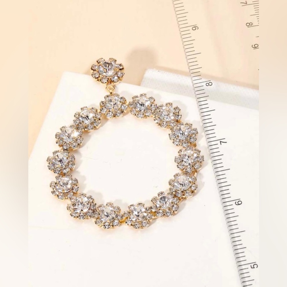 Laura Earring